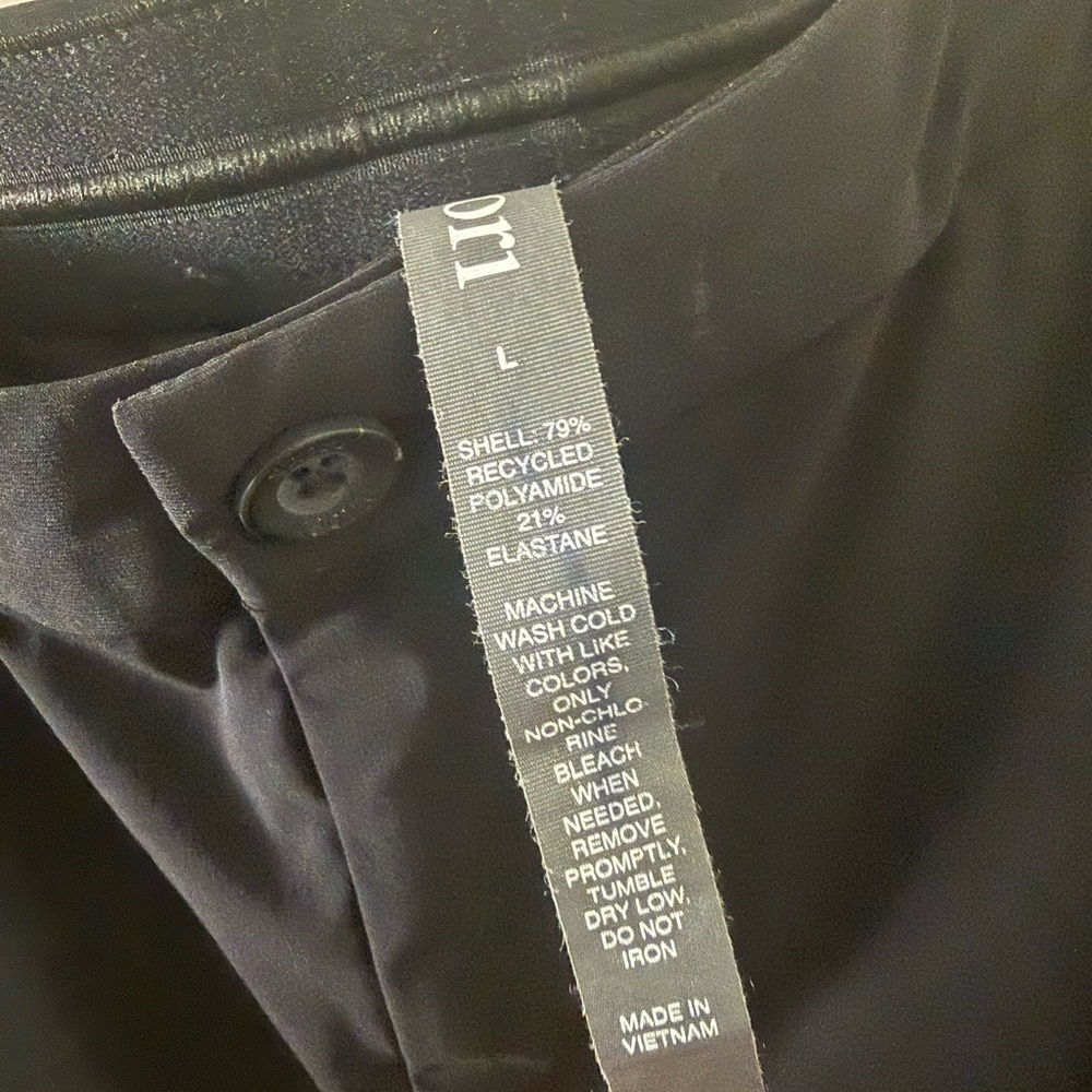 Vuori Classic Black work joggers